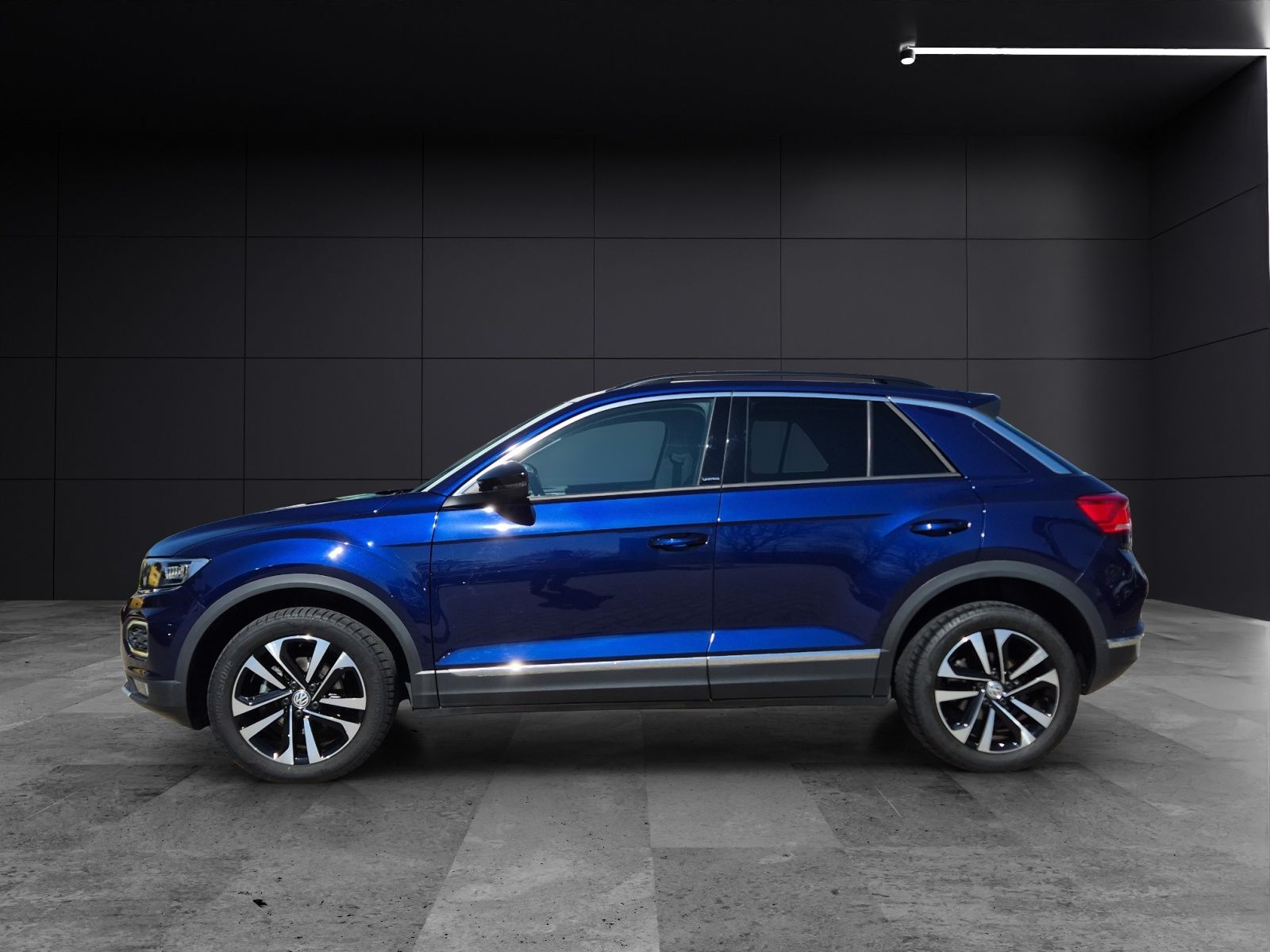 Volkswagen T-Roc TSI United - Samsaru's Car Outlet