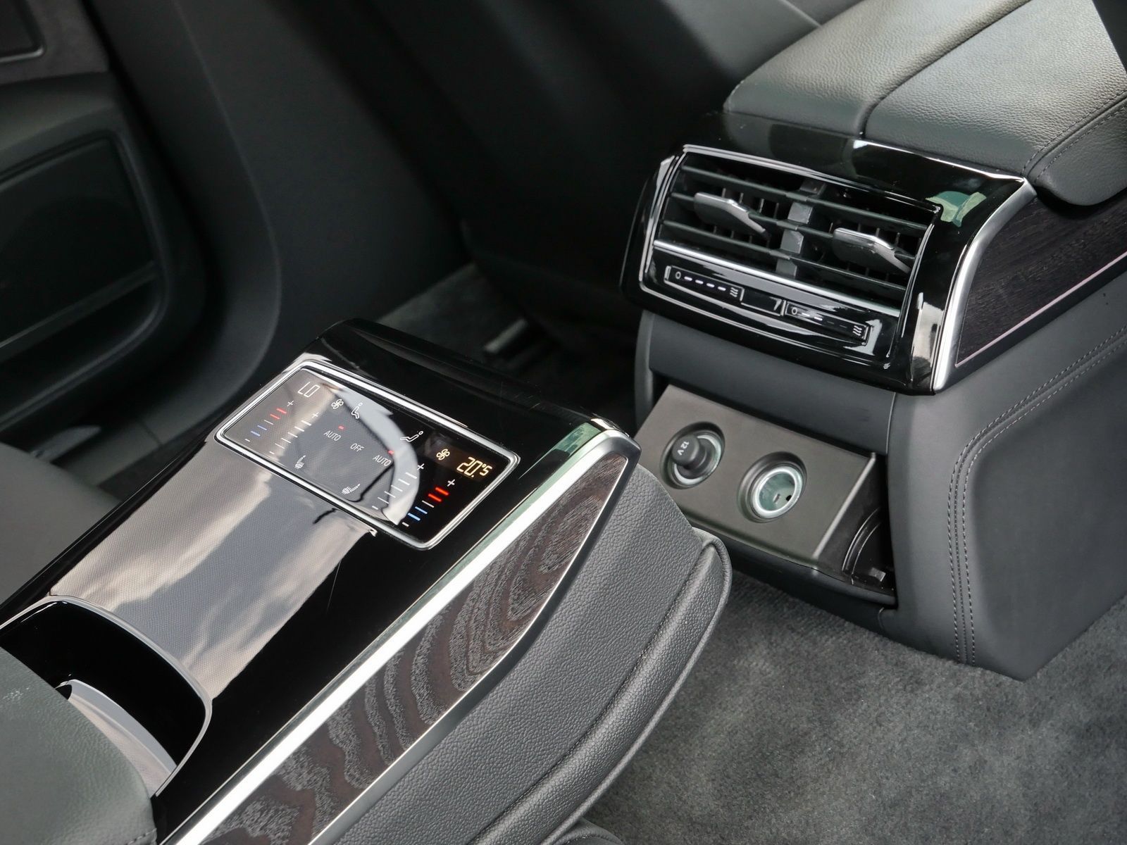Audi A8 50 TDI qu. - Samsaru's Car Outlet