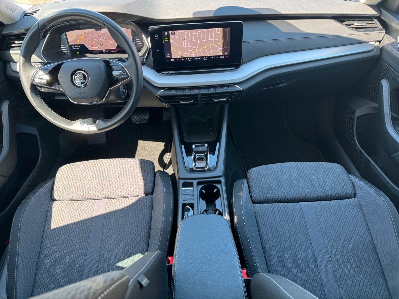 Skoda Octavia Combi Ambition 1.0 eTSI - Samsaru's Car Outlet