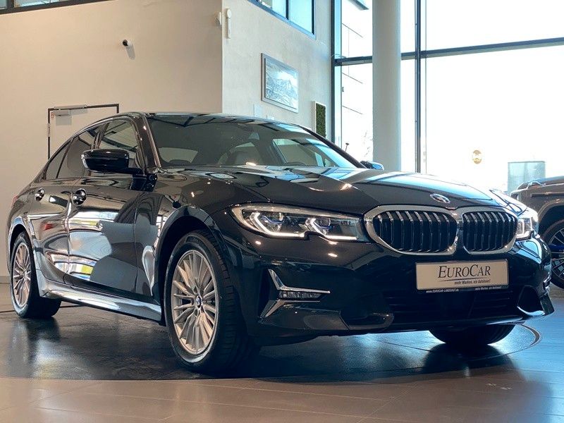 BMW 320d Lim xDr Luxury - Samsaru's Car Outlet