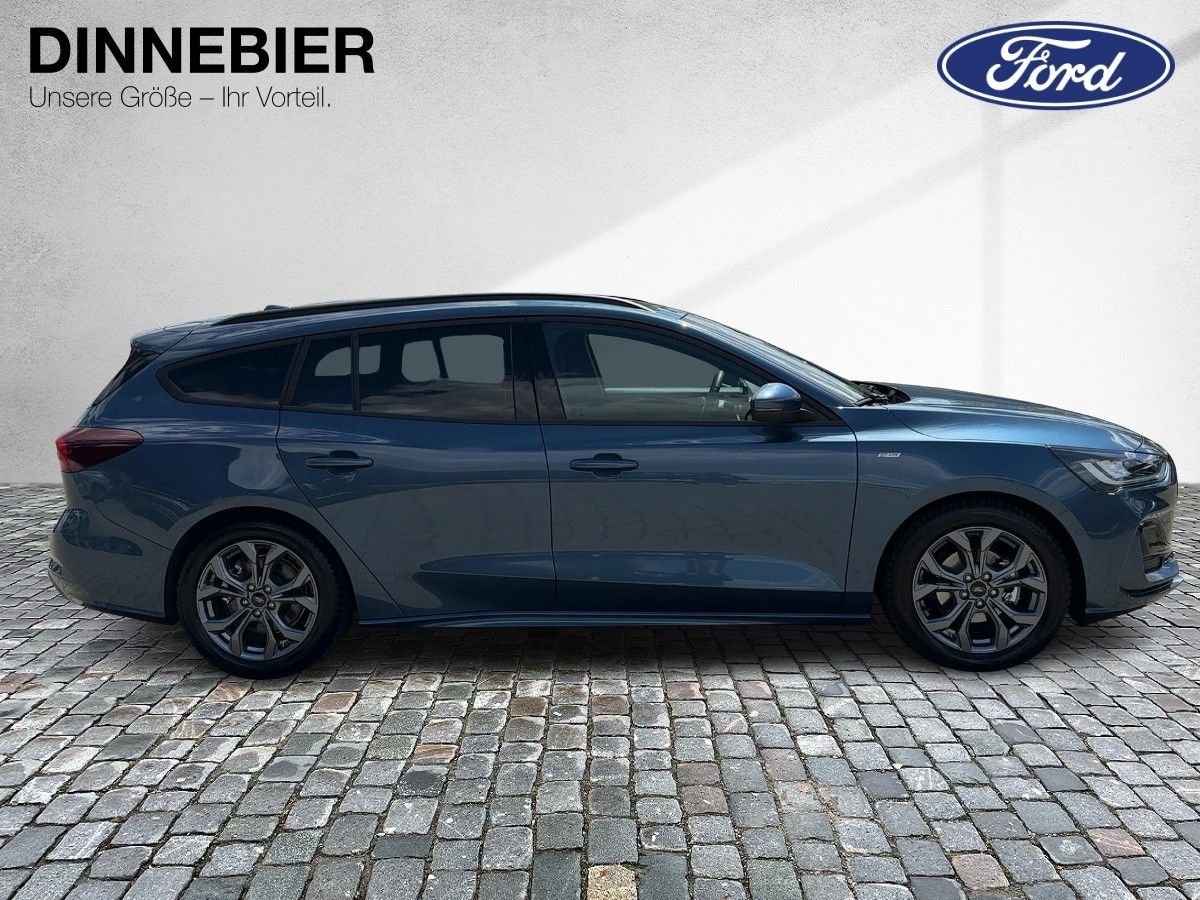 Ford FOCUS ST-Line X LED+AHK+Kamera+Winterpaket