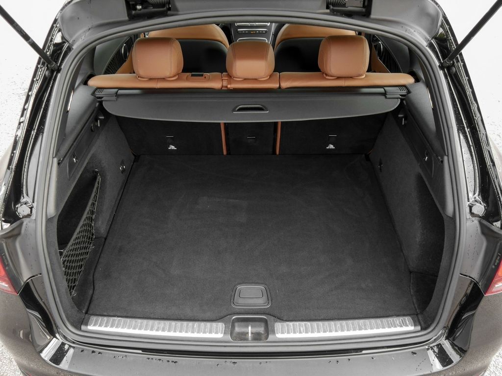 Mercedes-Benz GLC 300 4M AMG - Samsaru's Car Outlet