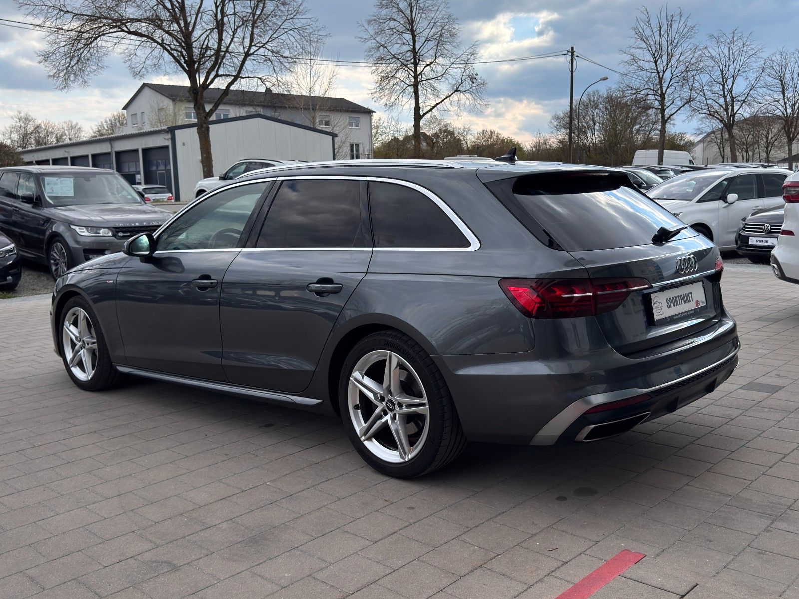 Audi A4 Av. 40 TDI S line S-Tr. - Samsaru's Car Outlet