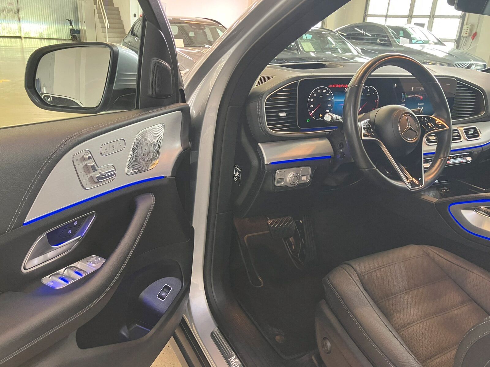 Mercedes-Benz GLE 450 d 4M Pano Distr Multibeam Airmatic AHK B