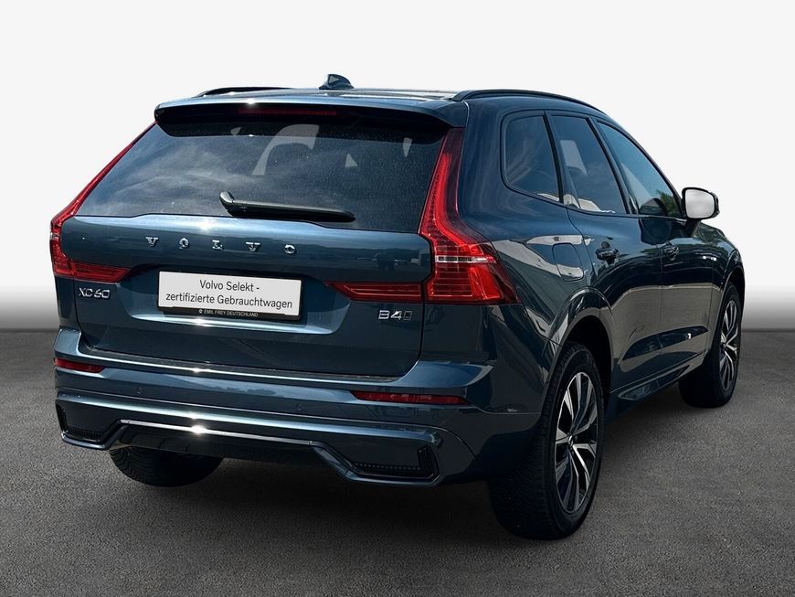 Volvo XC60 B4 D AWD Plus Dark