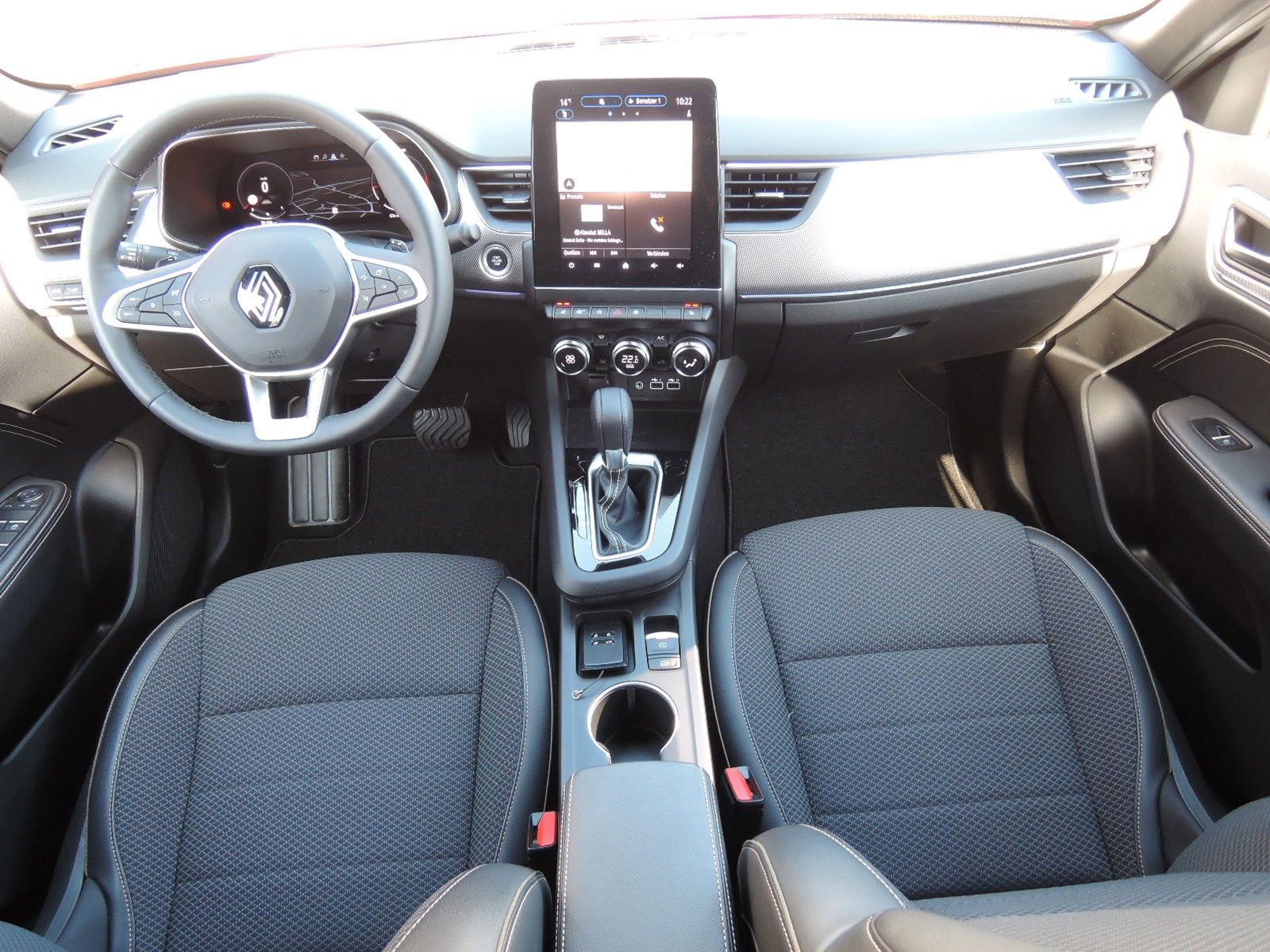 Renault Arkana Mild Hybrid - Samsaru's Car Outlet