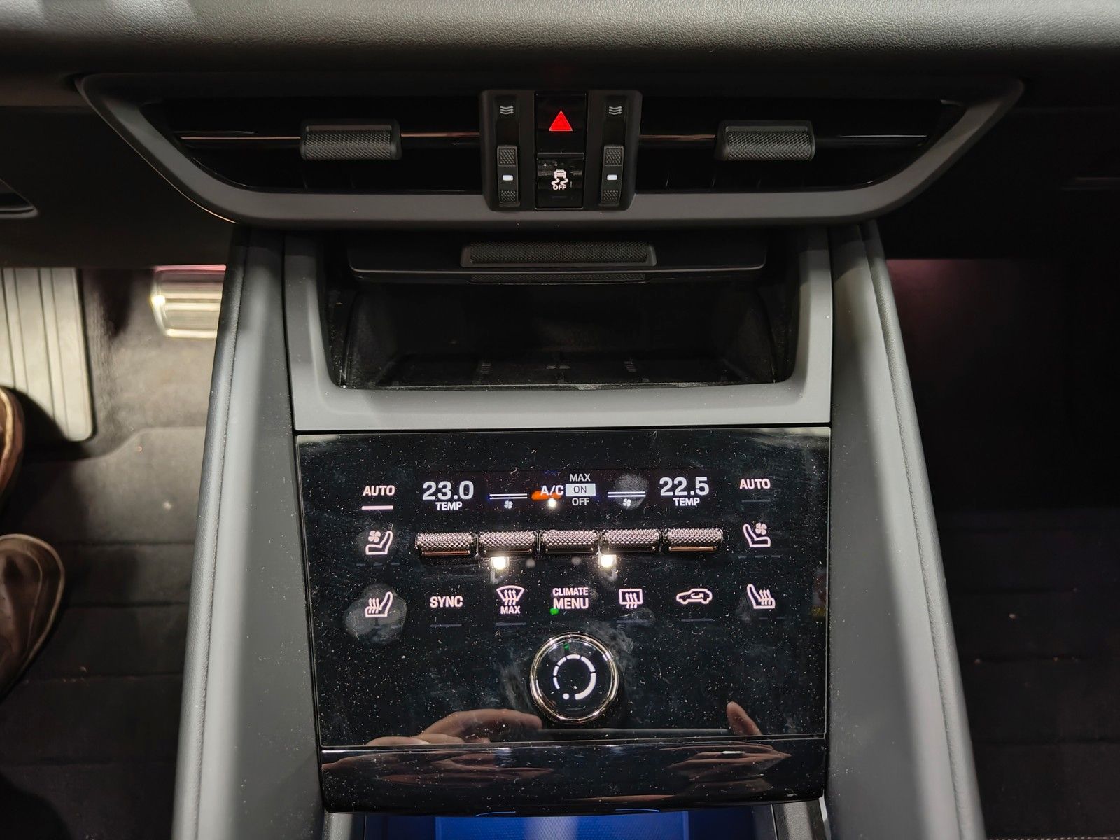 Porsche Macan Turbo Electric