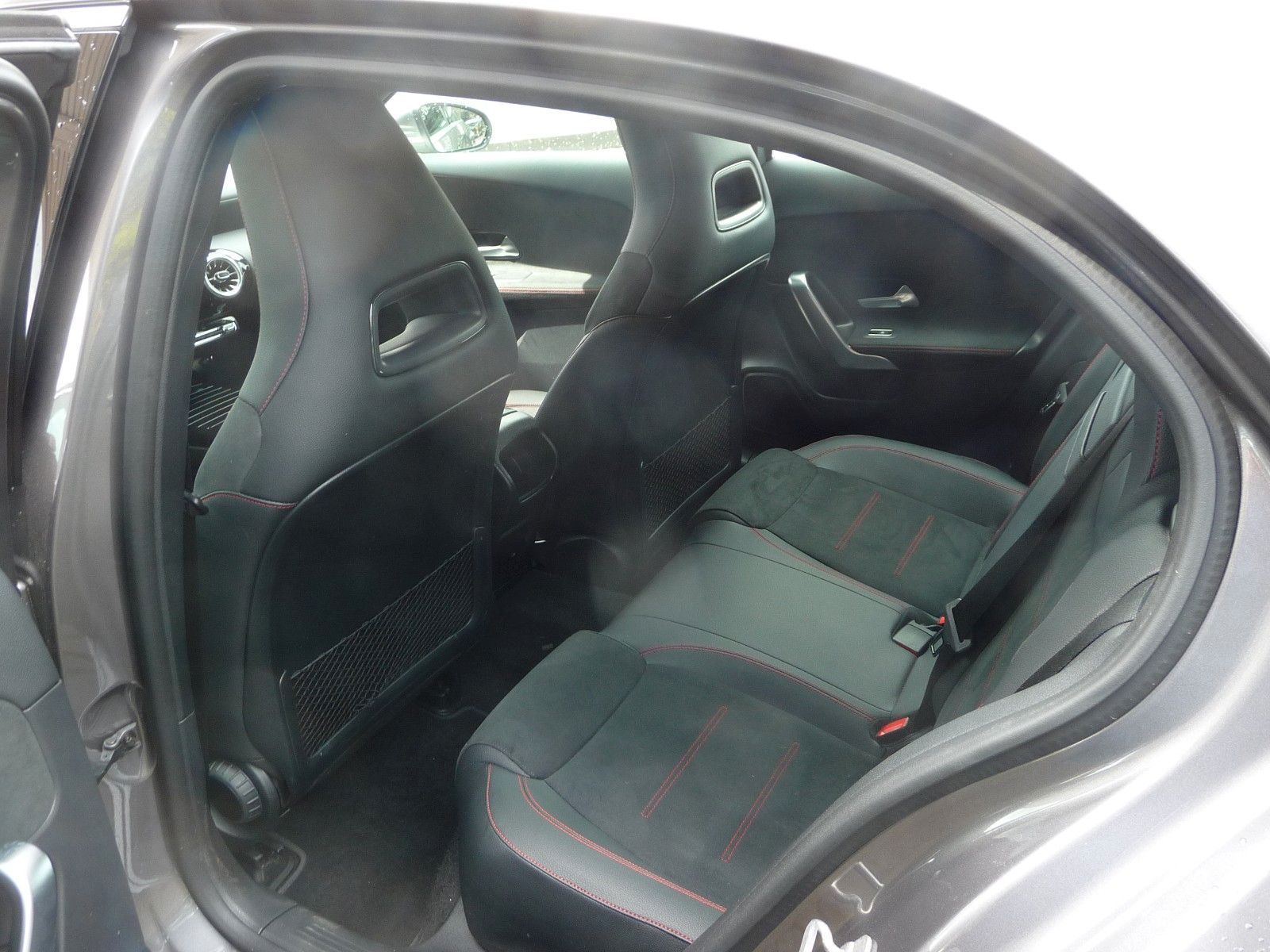 Mercedes-Benz A 180 AMG - Samsaru's Car Outlet