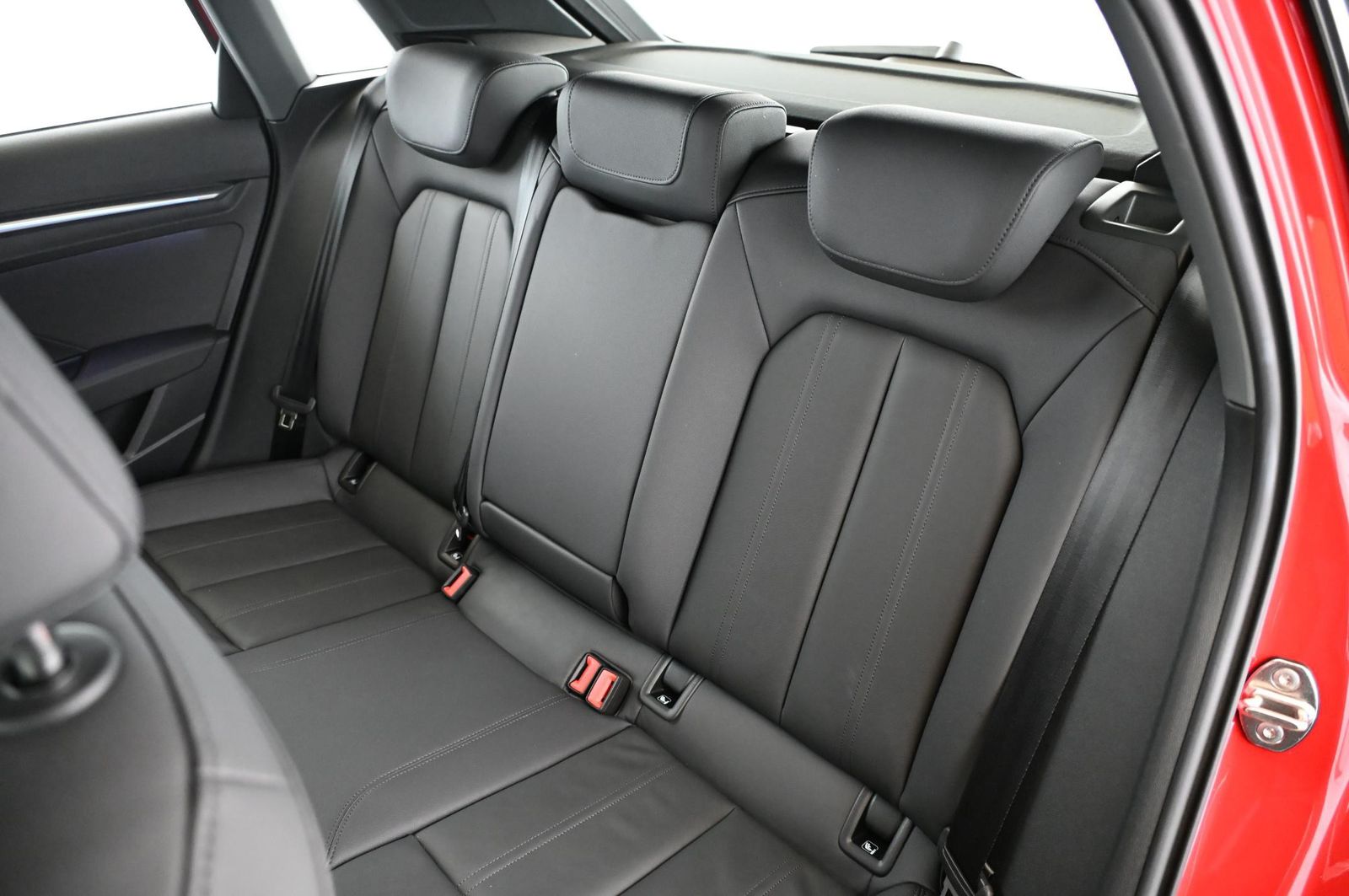 Audi A3 Sportback 35 TFSI Design-Luxe MATRIX/MMI+/18