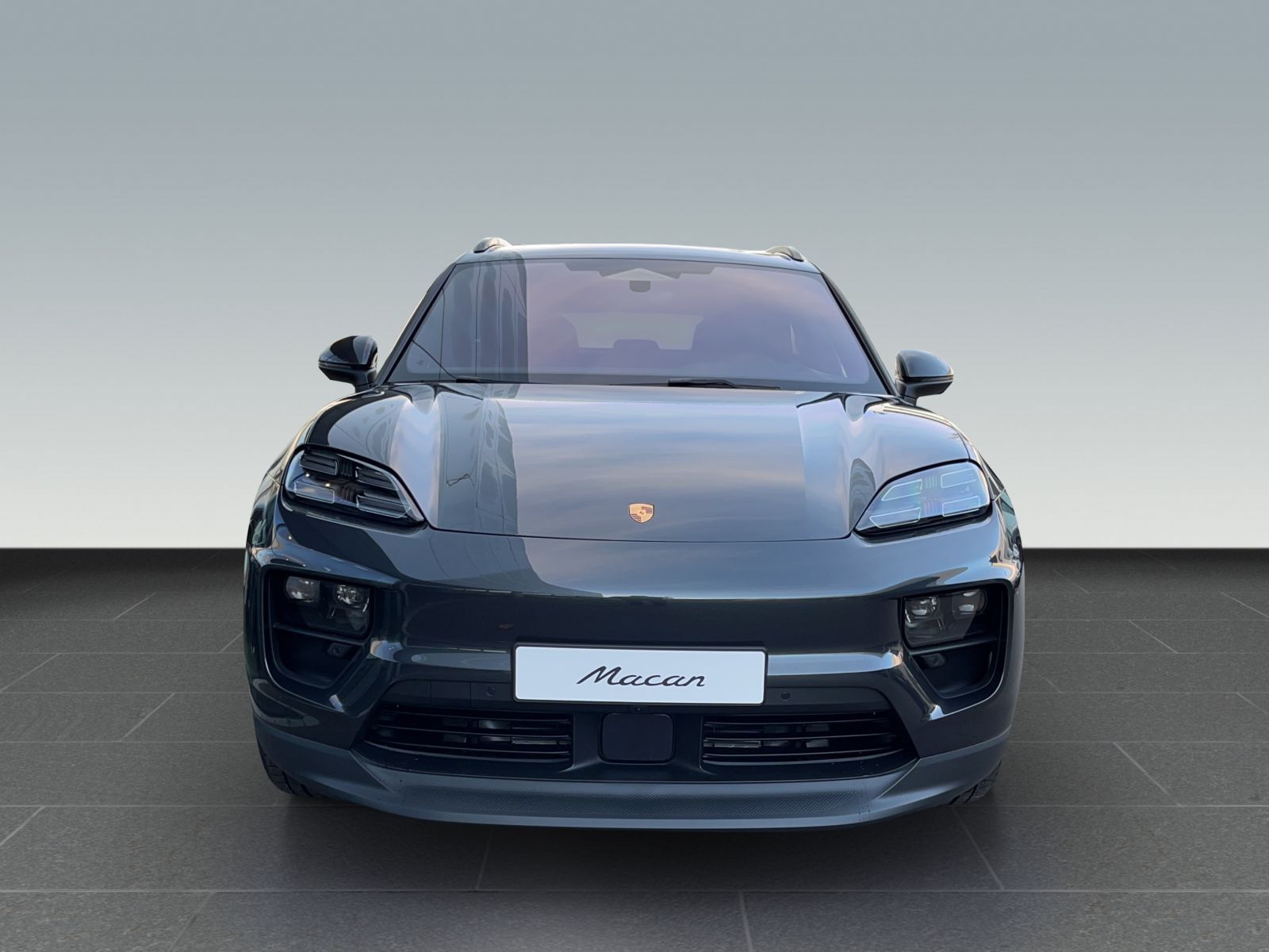 Porsche Macan 4 - Samsaru's Car Outlet