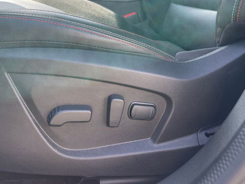 Renault Arkana TCe Mild Hybrid R.S. Line - Samsaru's Car Outlet