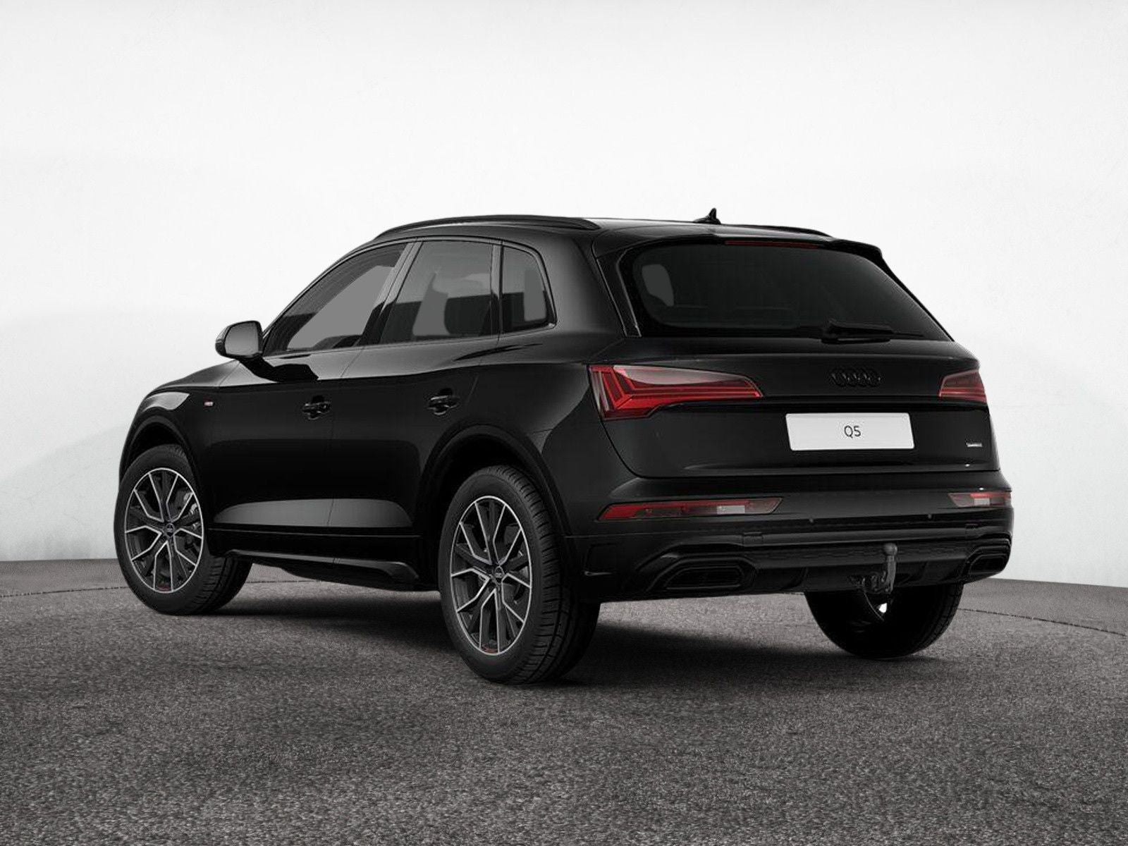 Audi Q5 40 TDI quattro S line - Samsaru's Car Outlet