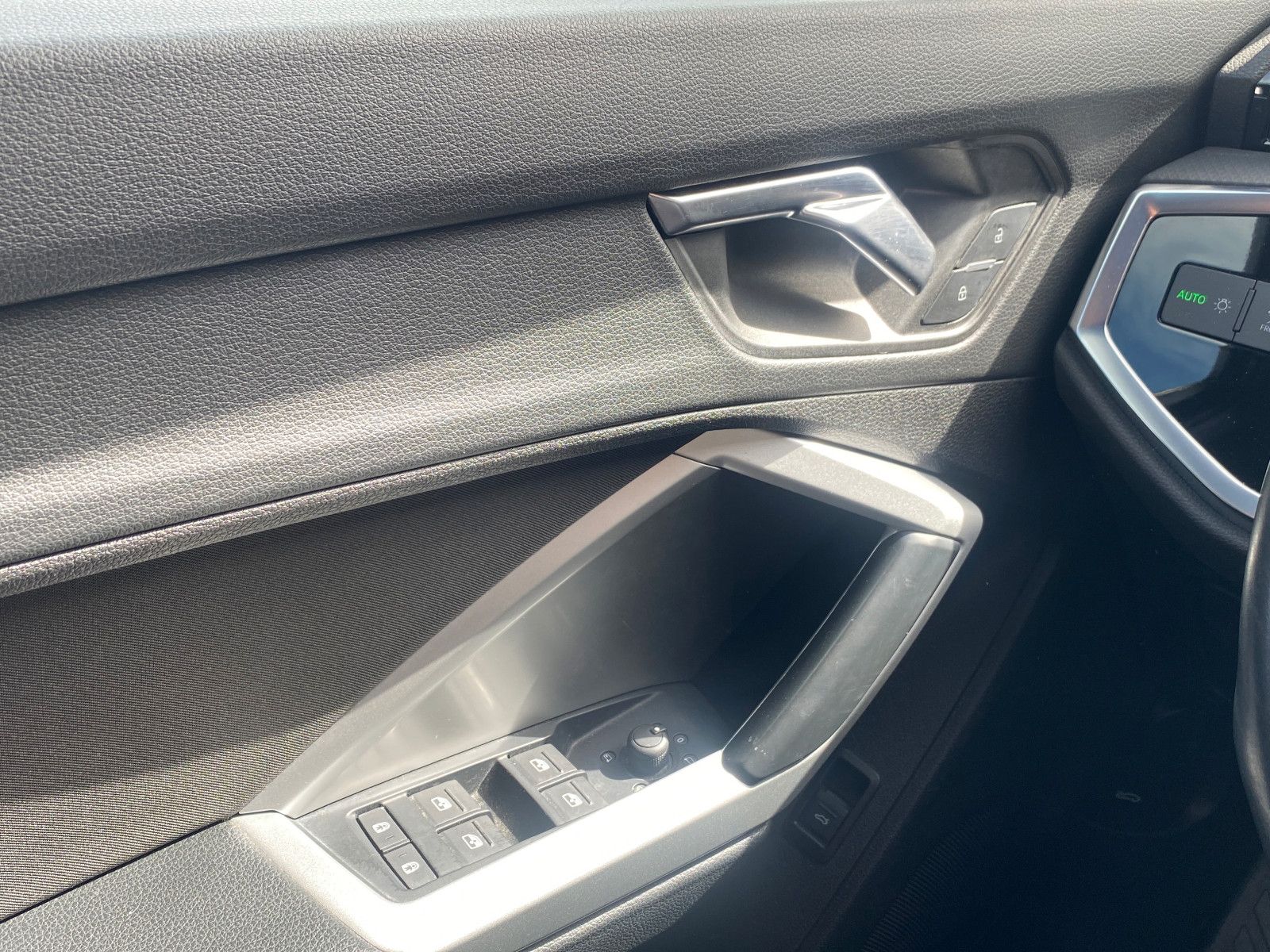 Audi Q3 40 qua advanced Matrix*Virtual*Kamera*ACC*AHK