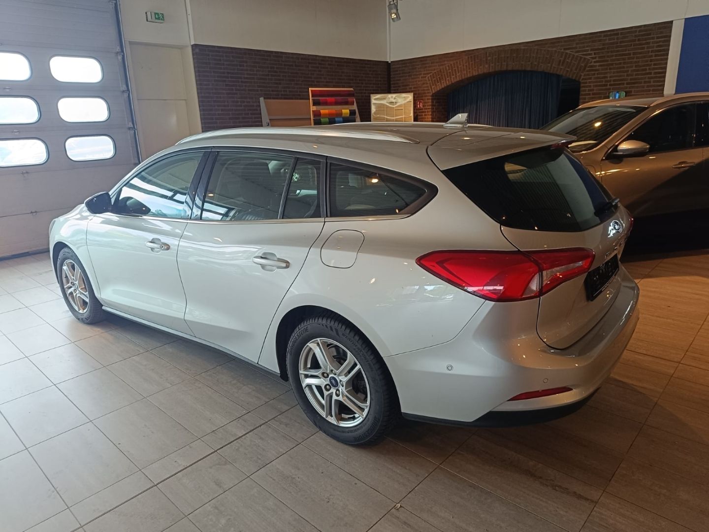Ford Focus - Samsaru's Car Outlet