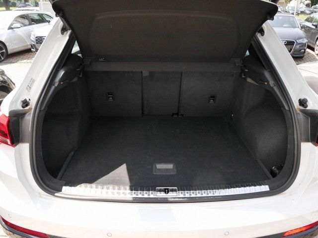 Audi Q3 45 TFSI qu. S tronic advanced - Samsaru's Car Outlet