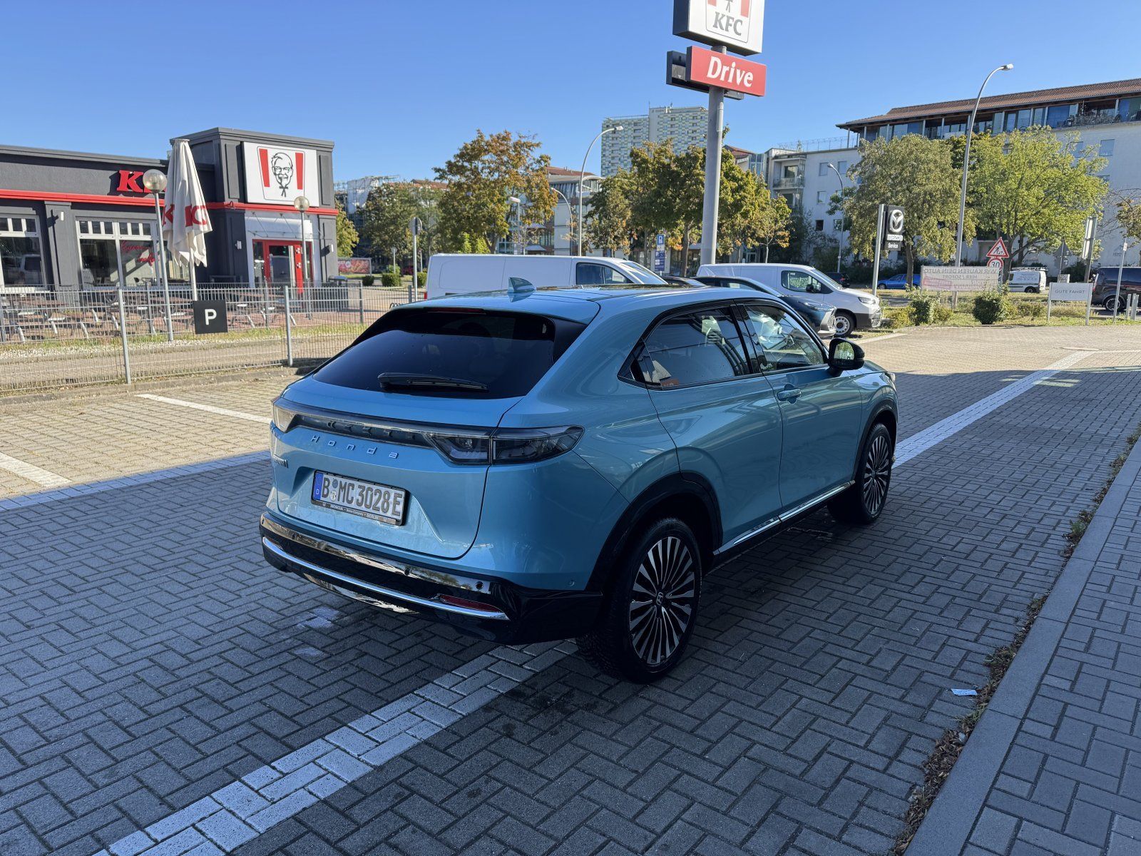 Honda e:Ny1 Elektro /Advance, Panorama Glasdach, Leder