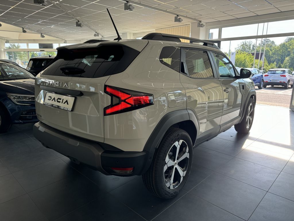 Dacia Duster Neuer Journey TCe130 - Samsaru's Car Outlet