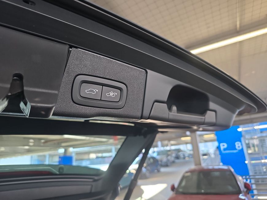 Volvo XC60 B5 D AWD Geartronic Momentum Pro