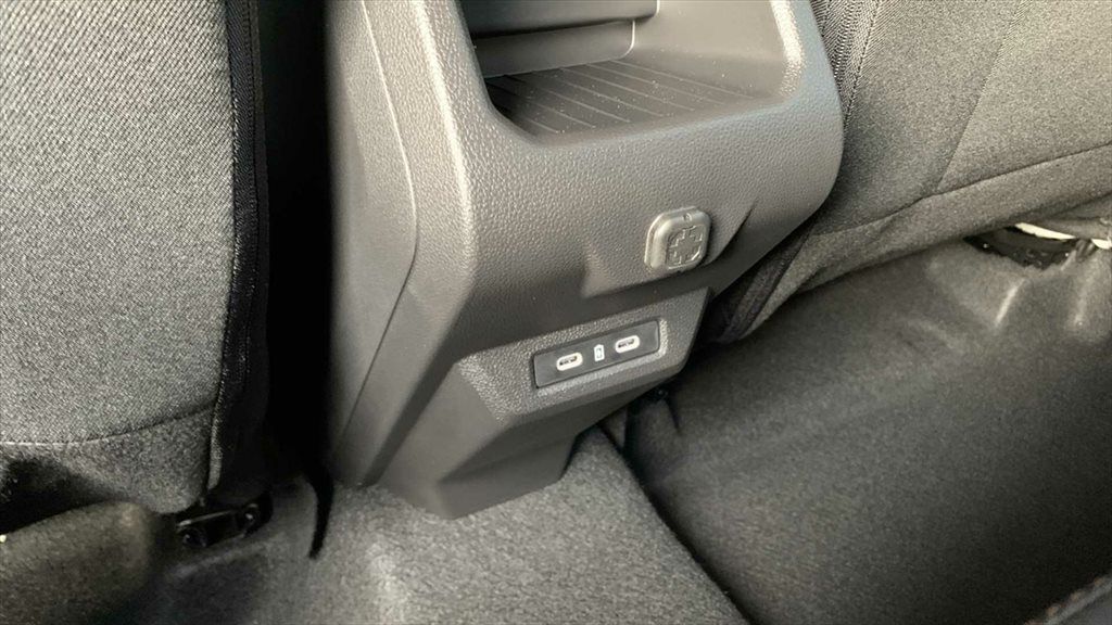 Dacia Duster III 1,6 Hybrid 140 Extreme - Samsaru's Car Outlet