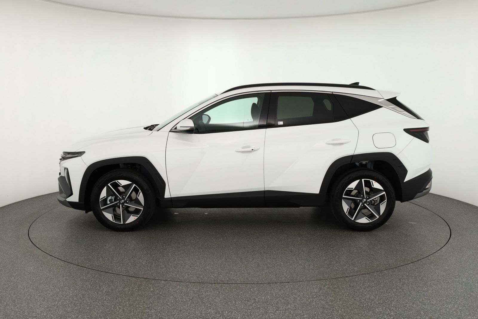 Hyundai Tucson 1.6T-GDI - Samsaru's Car Outlet