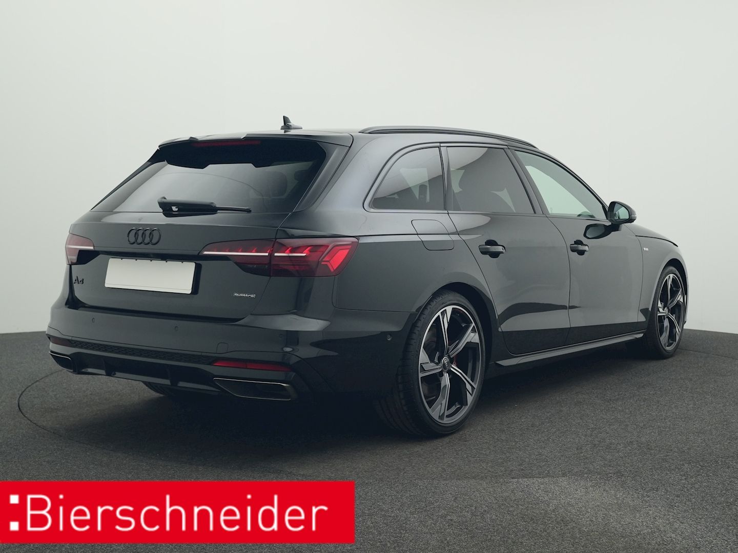 Audi A4 Av. 40 TFSI S-tronic qu s-line BLACK EDITION
