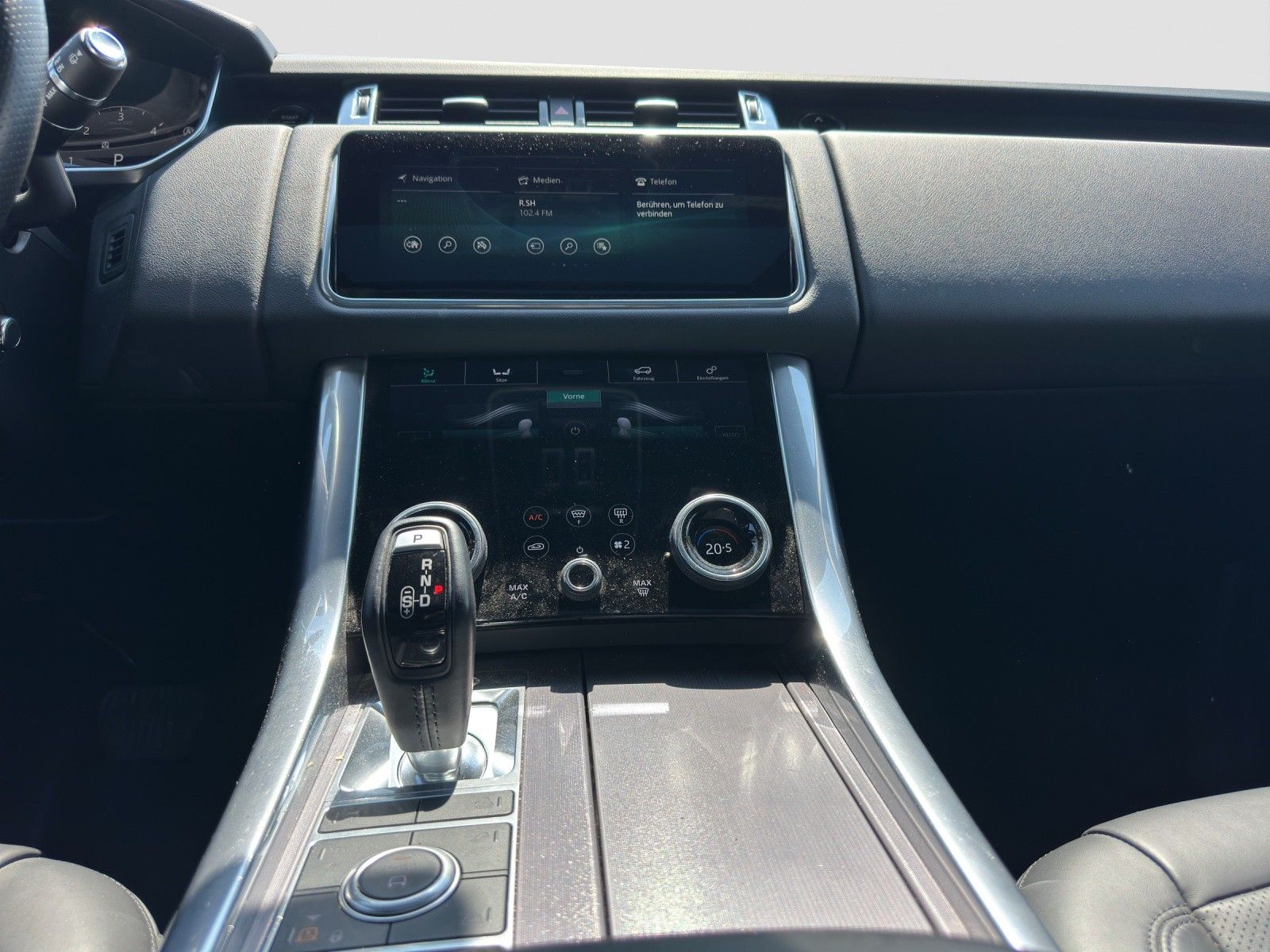Range Rover Sport HSE D250 - Samsaru's Car Outlet