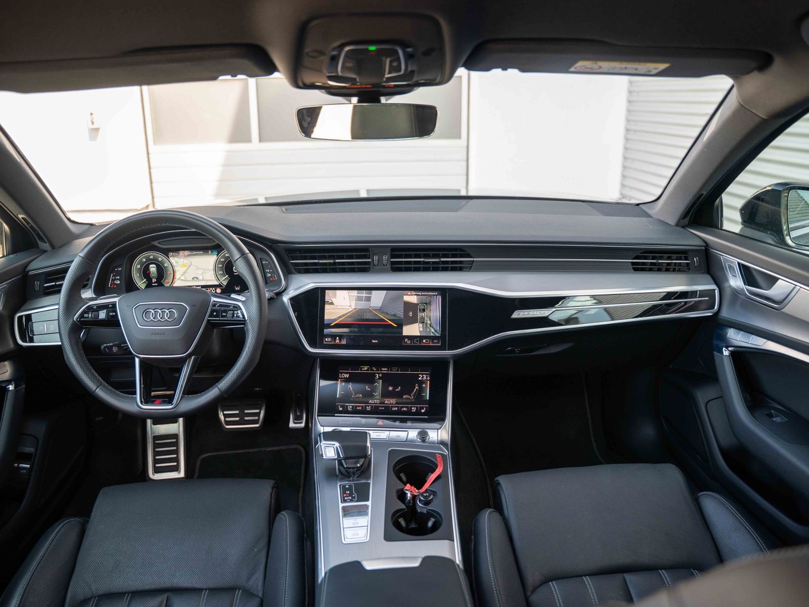 Audi A6 Avant 55 TFSI e quattro sport - Samsaru's Car Outlet