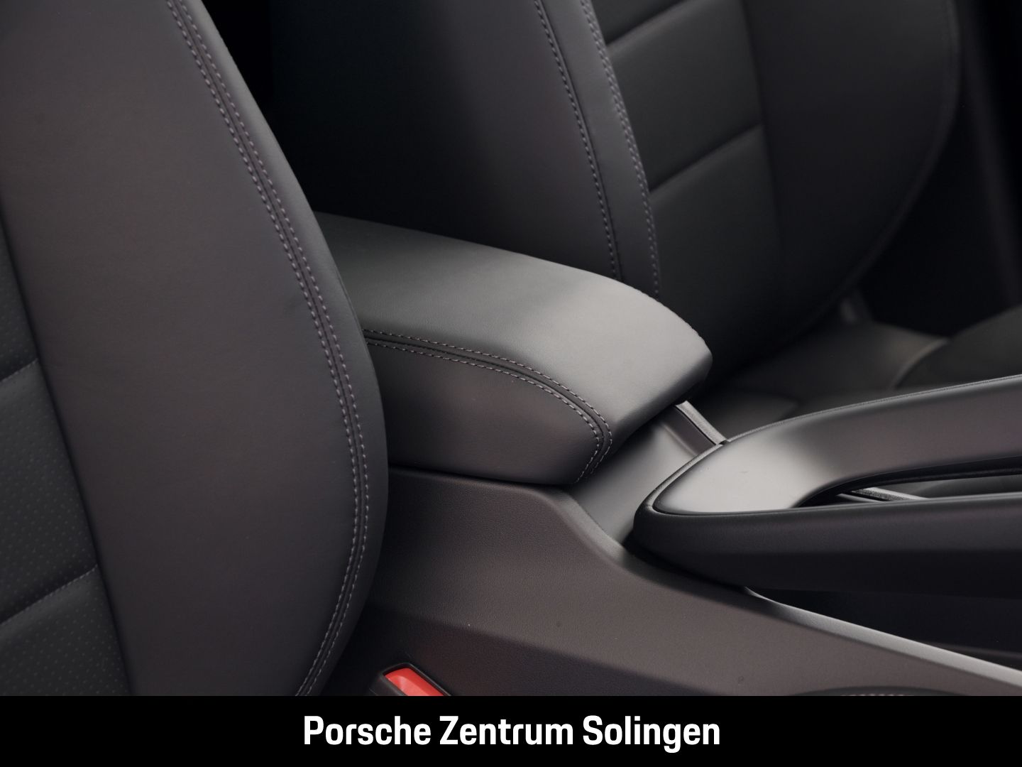 Porsche Macan 4 PANO PASM BOSE BeifahrerDP Surround