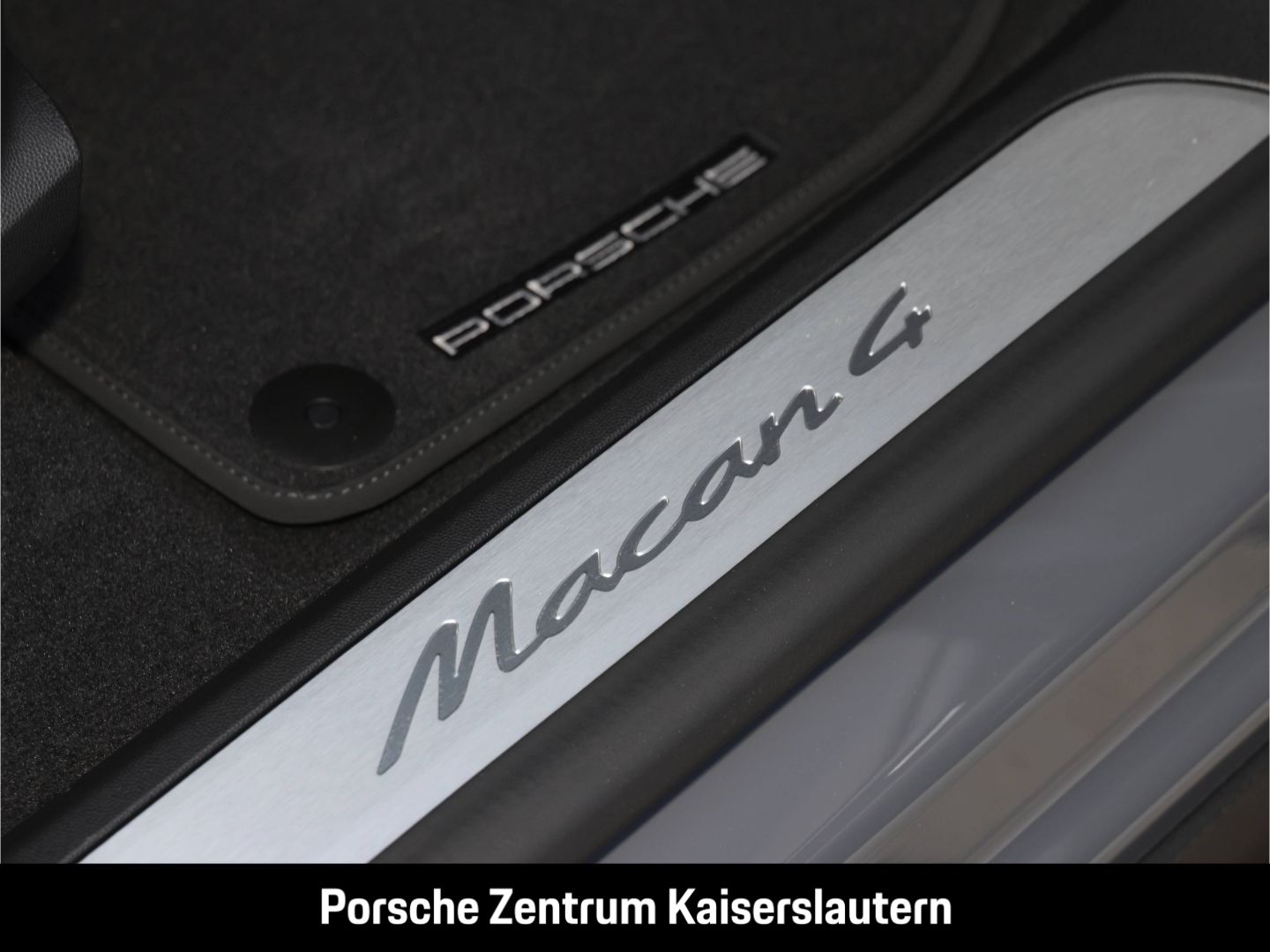 Porsche Macan 4 BOSE Panoramadach LED-Marix InnoDrive