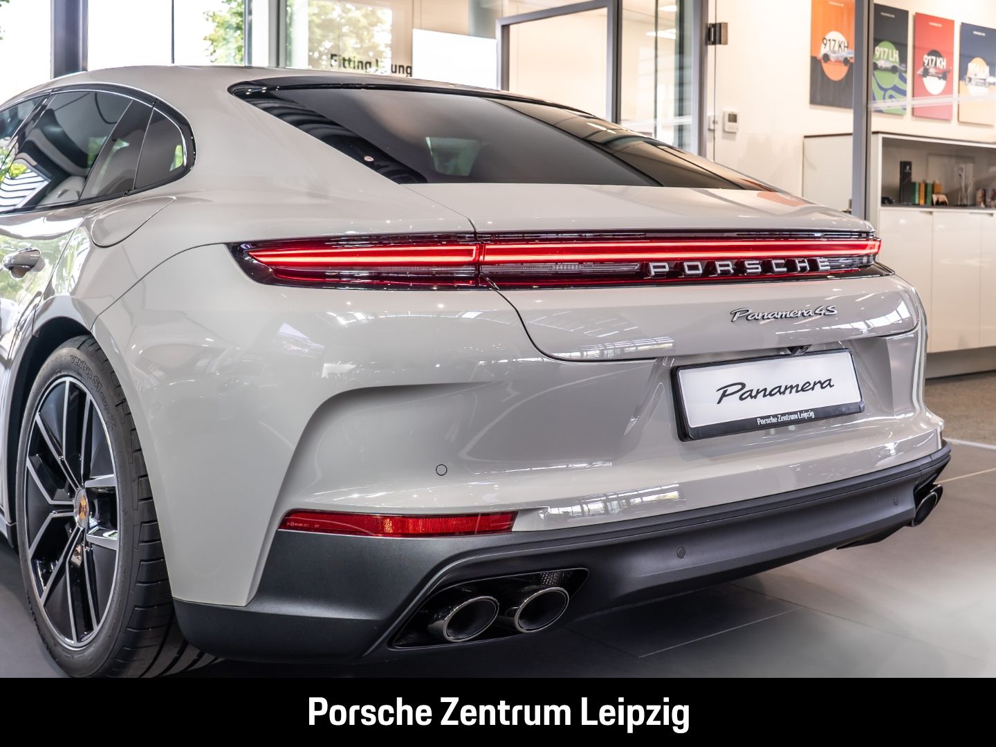 Porsche Panamera 4S E-Hybrid Sportabgas HA-Lenkung HUD
