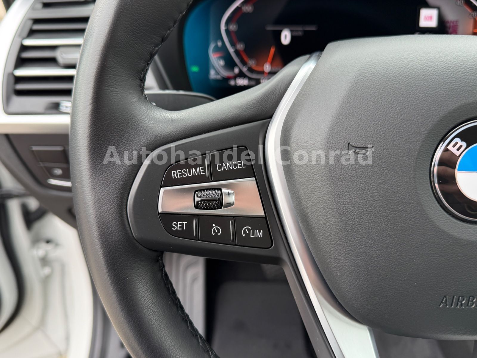 BMW X3 xDrive 20d - Samsaru's Car Outlet