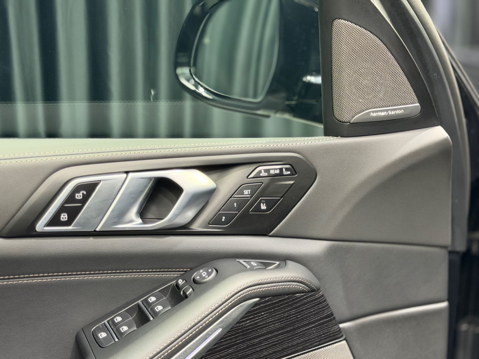 BMW X7 xDrive 40d M SPORT PRO|LUFT|PANO|7-SITZER|AHK