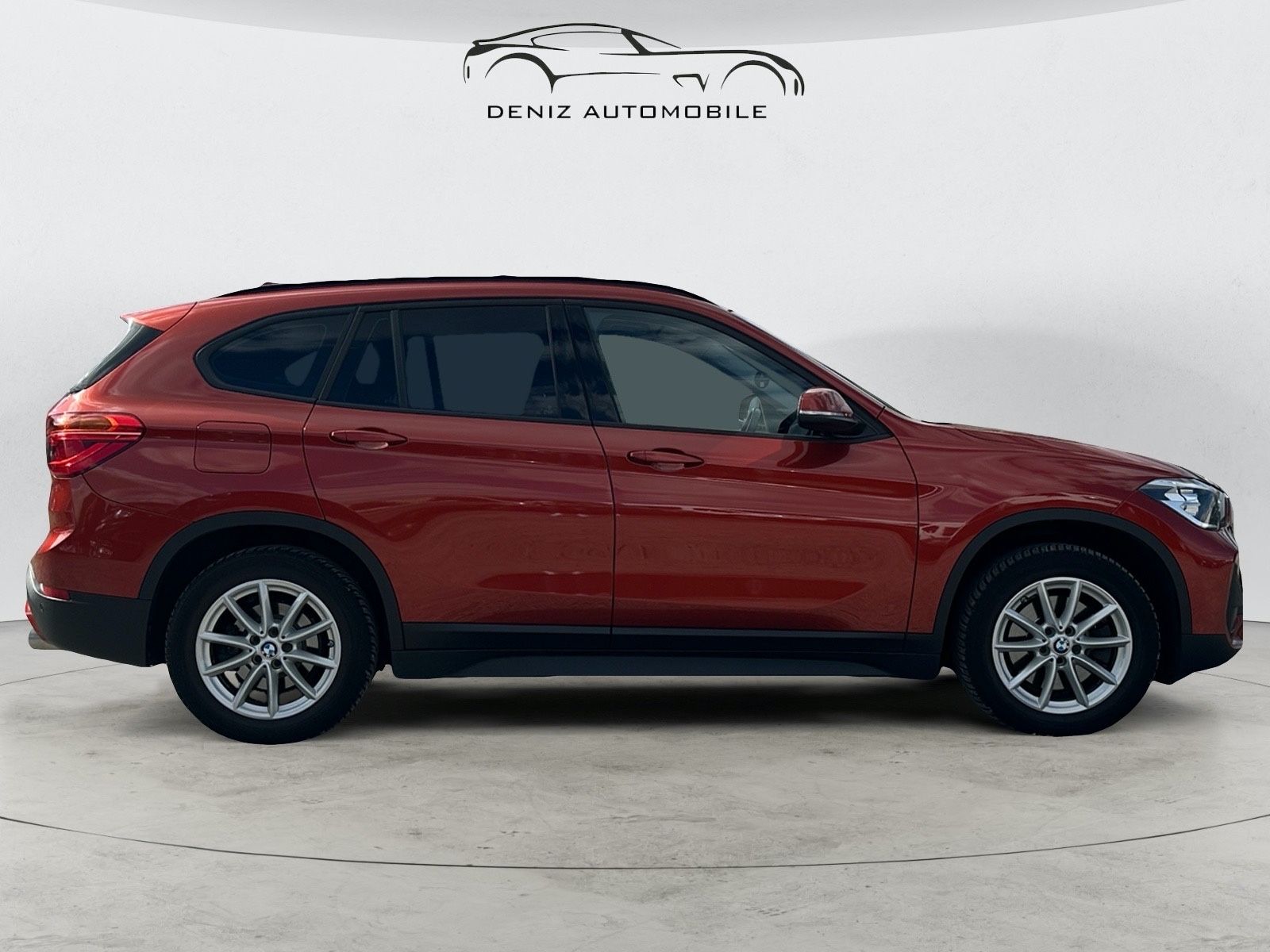BMW X1 xDrive 25 d Advantage - Samsaru's Car Outlet