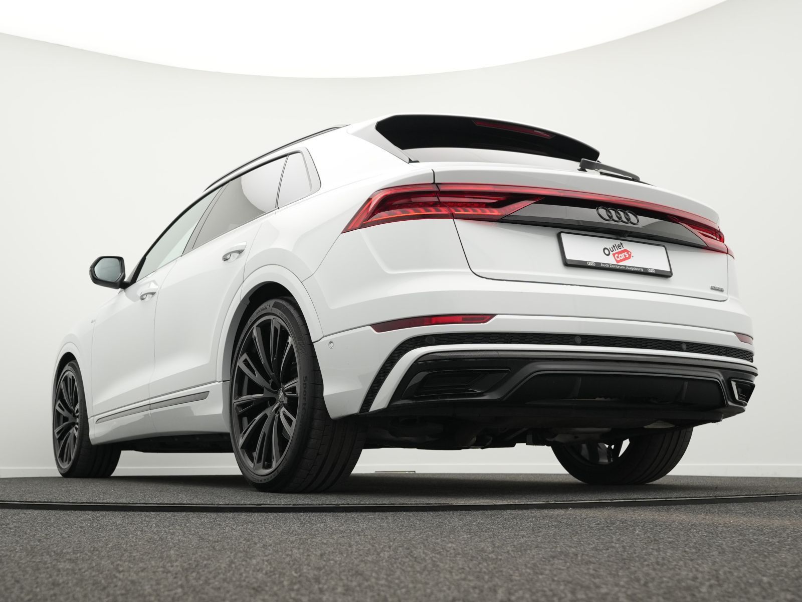 Audi Q8 50 TDI qu. 2x S line Allr.Lenk*PANO*AHK*StdHz