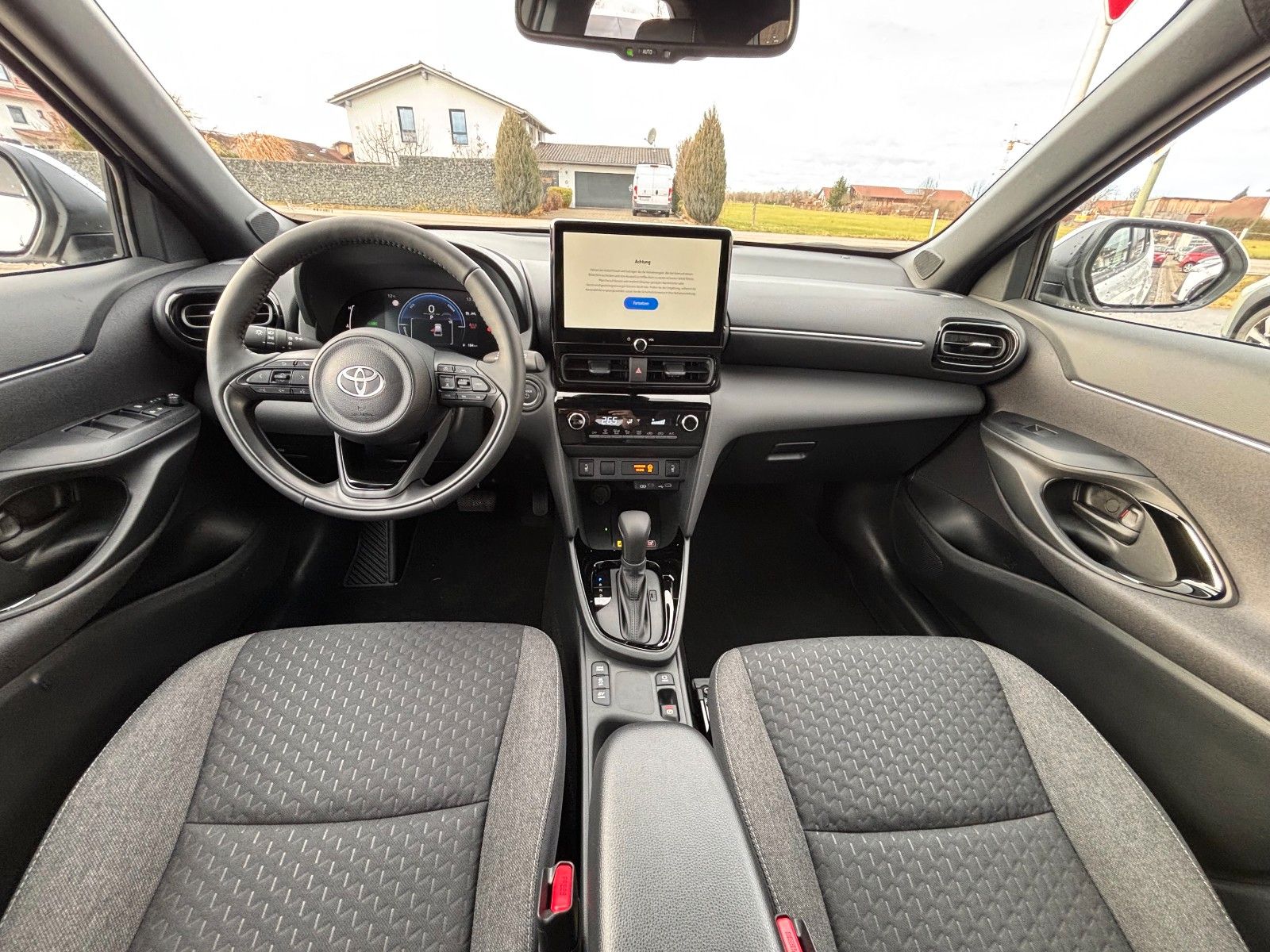 Toyota Yaris Cross Hybrid Teamplayer *Safety&Winterpak*