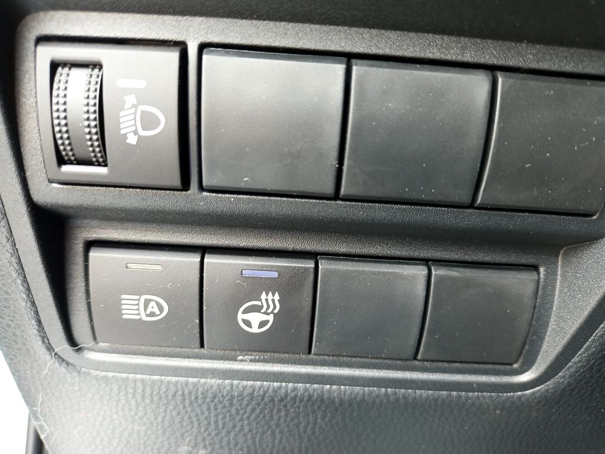Toyota Yaris 1.5 Hybrid Style PLUS*CARPLAY+LED+PDC+NAVI