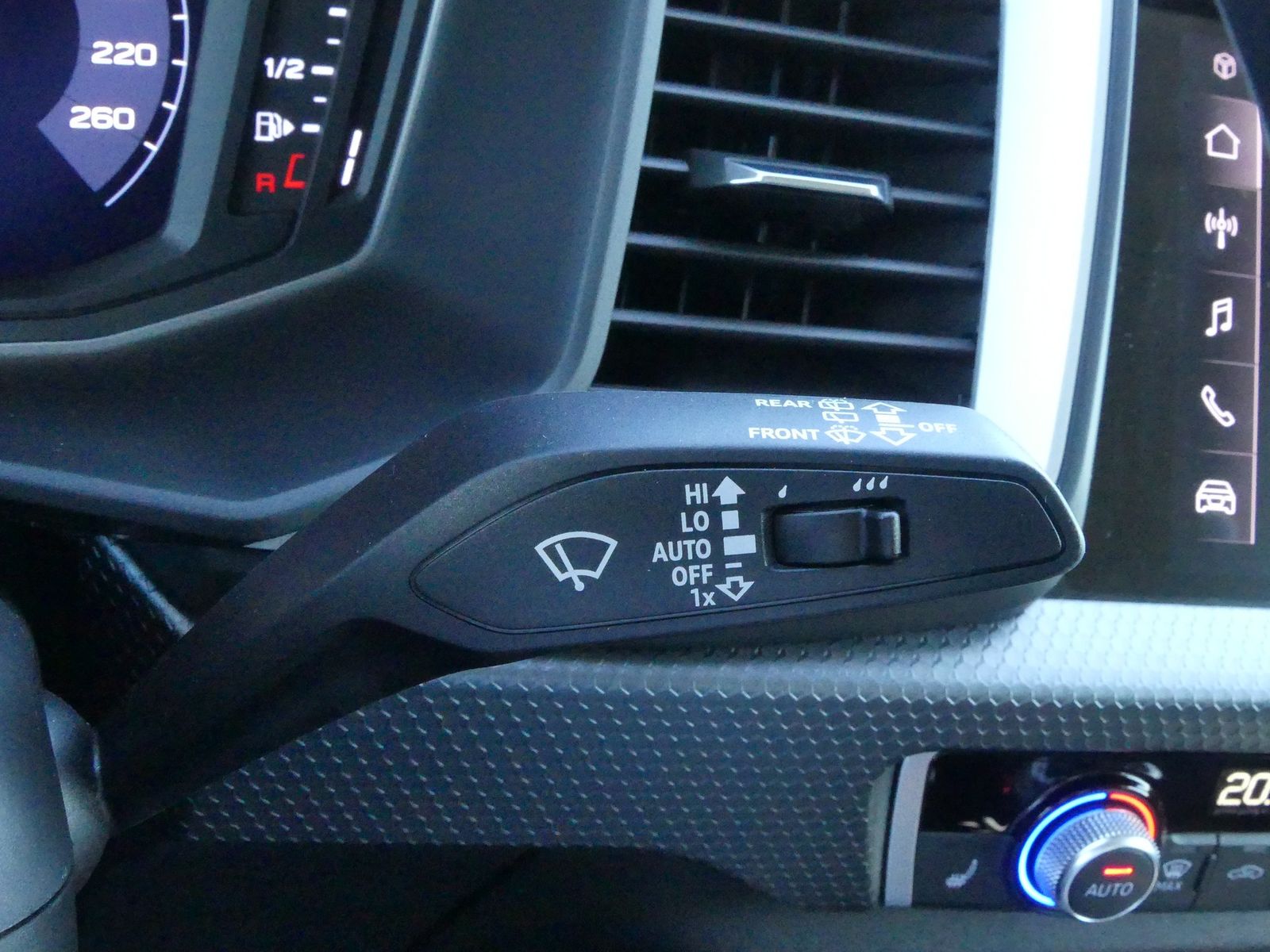 Audi A1 citycarver 30 TFSI - Samsaru's Car Outlet