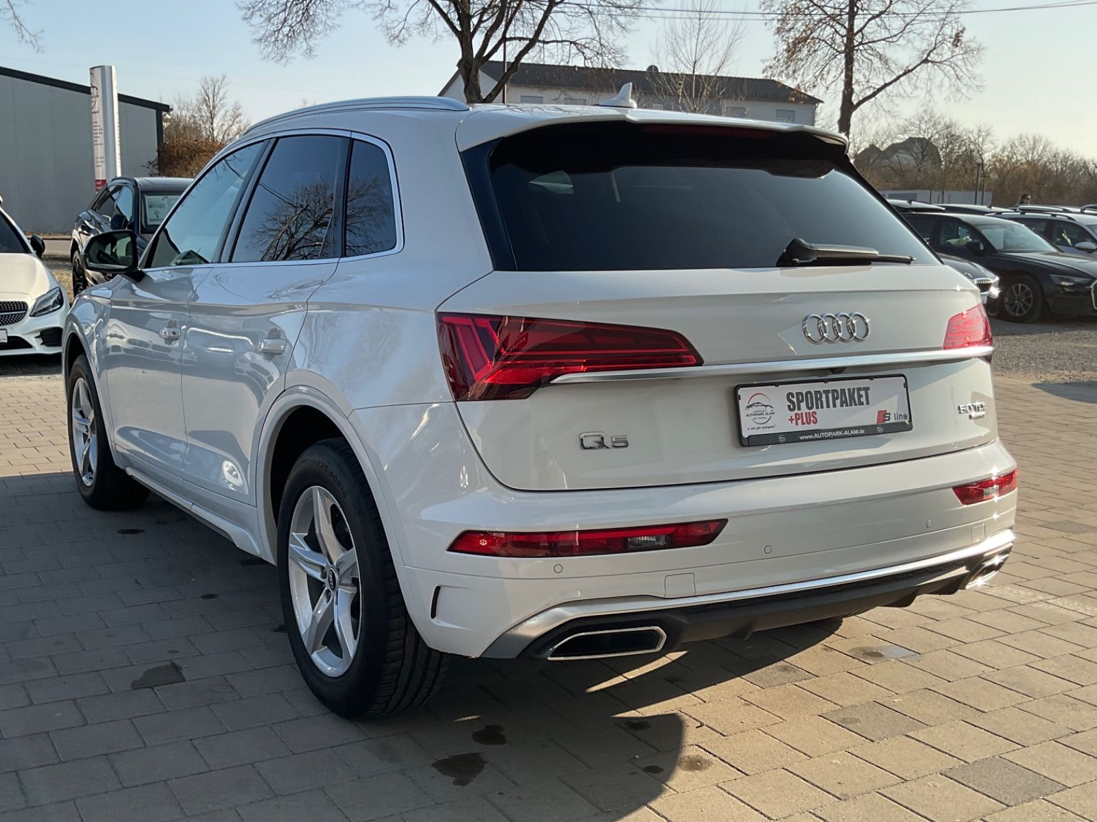 Audi Q5 50 TDI quattro S line - Samsaru's Car Outlet