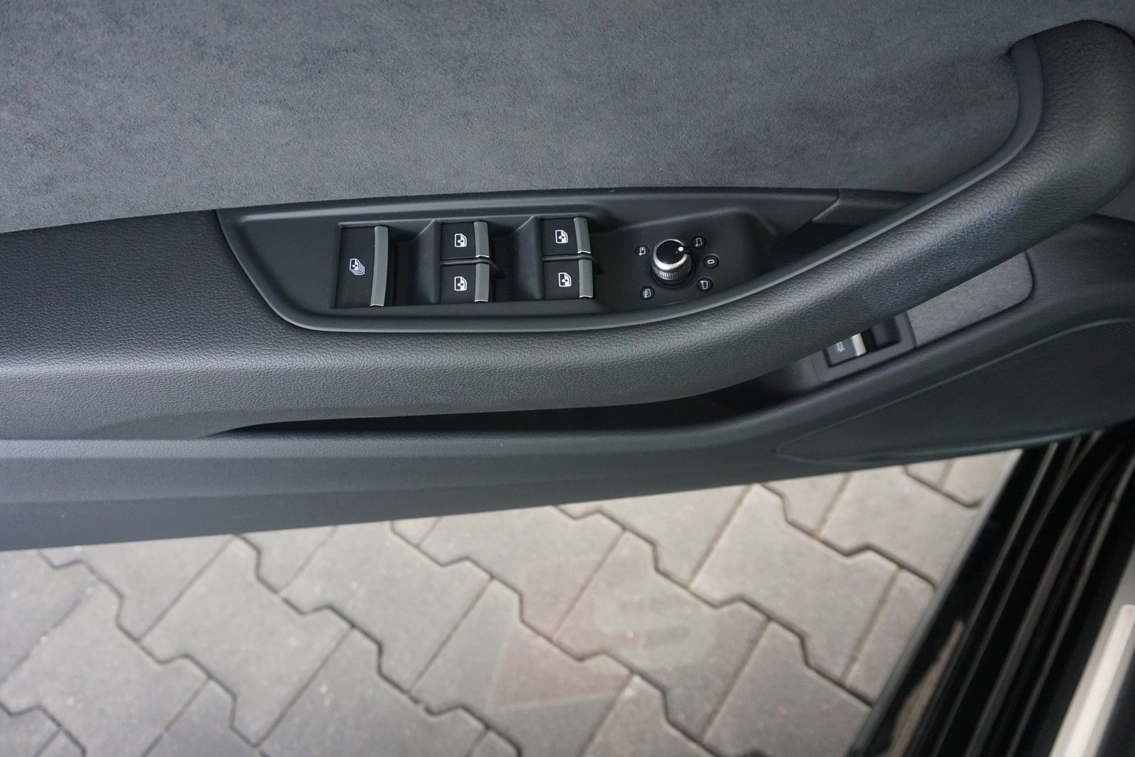 Audi A5 Cabriolet 40 TFSI quattro S line LaserAHK ACC