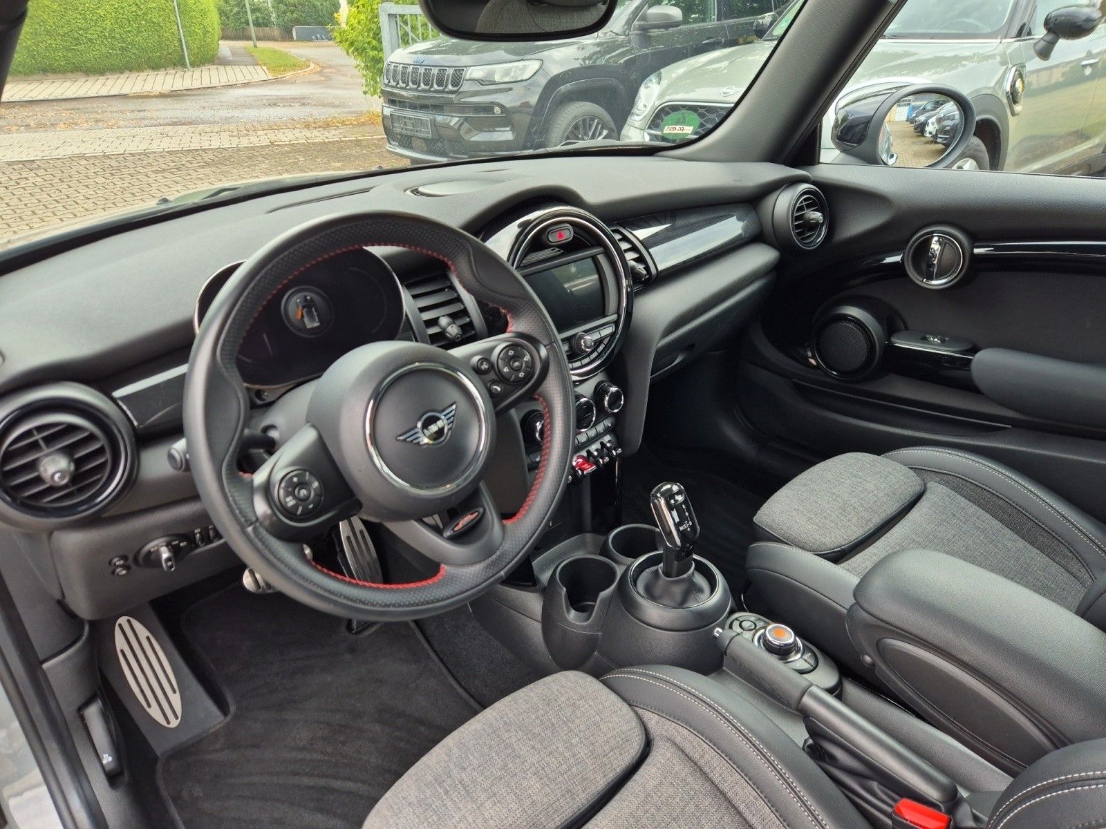 MINI COOPER S John Cooper Works JCW - Samsaru's Car Outlet