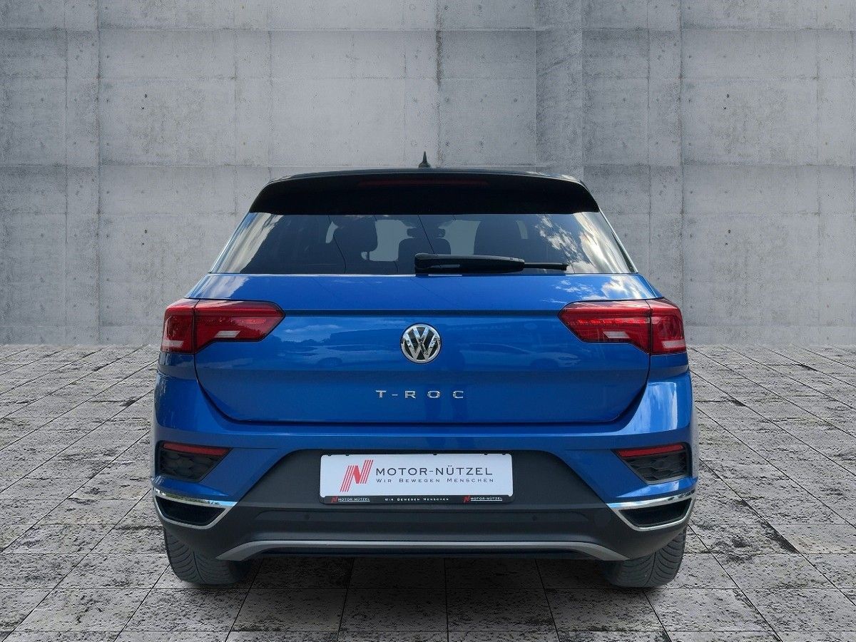 Volkswagen T-Roc 1.5 TSI STYLE - Samsaru's Car Outlet