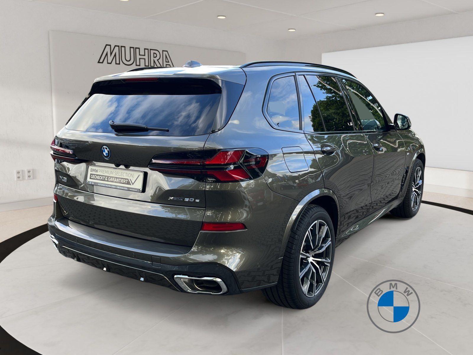 BMW X5 xDrive50e M Sport Autobahnassistent Pano AHK