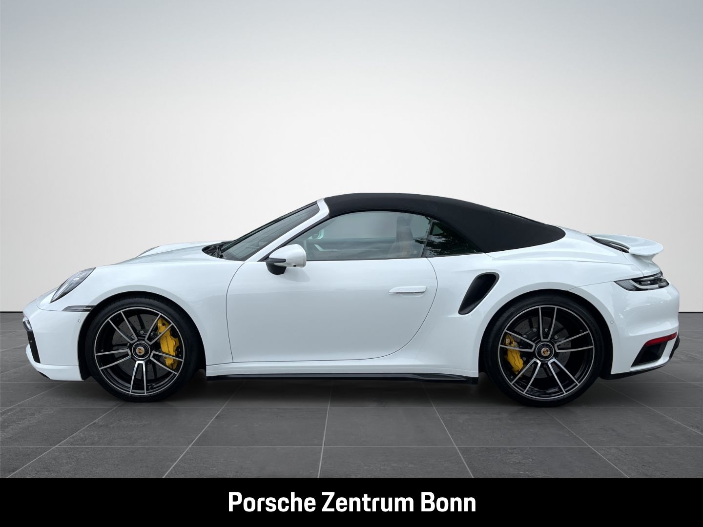 Porsche 992 911 Turbo S Cabriolet BOSE LED-Matrix