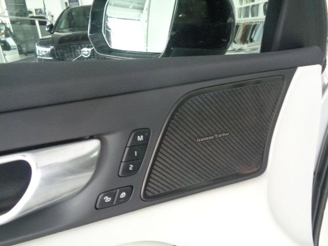 Volvo S60 Plus Dark*LEDER BEIGE*MITARBEITERFAHRZEUG !
