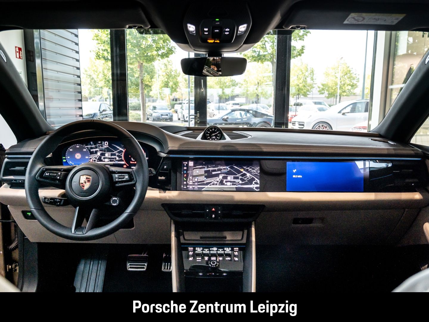 Porsche Macan 4S FnW-Goldbronzemetallic Massage AR-HeadU