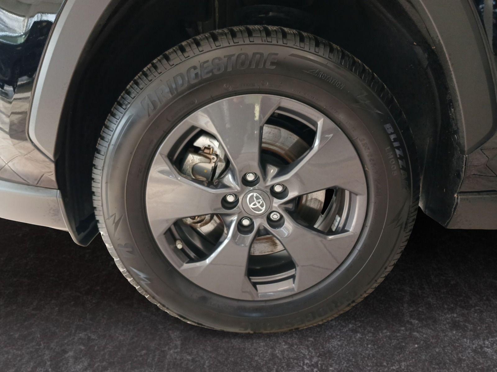 Toyota RAV 4 2.5 VVT-i Hybrid 4x4 Lounge*ACC*360*JBL