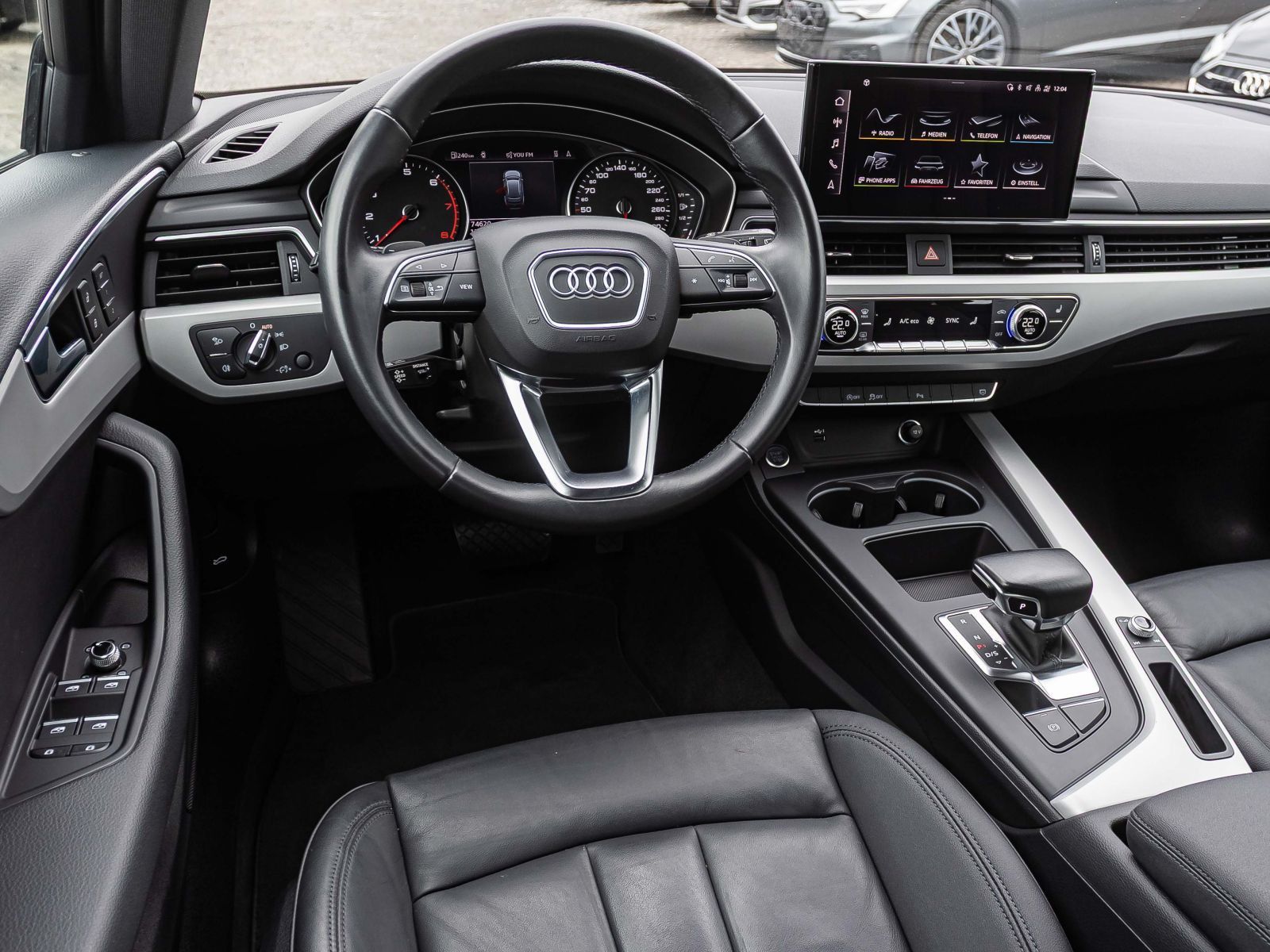 Audi A4 Avant 35TFSI Stronic - Samsaru's Car Outlet