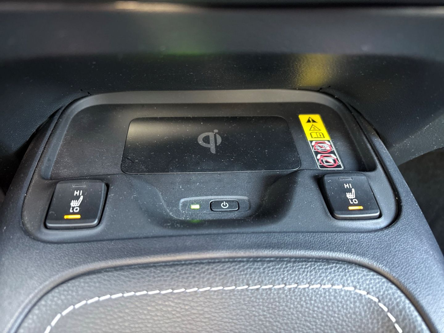 Toyota Corolla Navi Digitales Cockpit LED ACC Apple Car