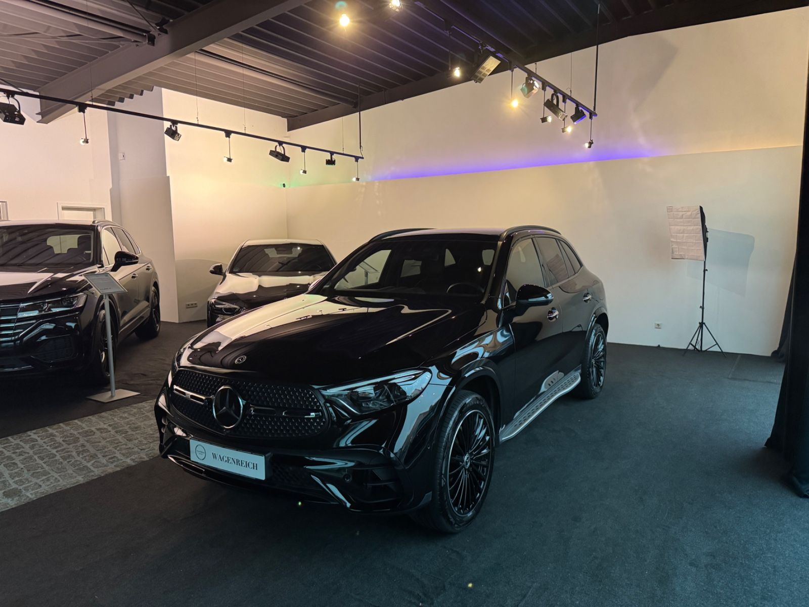 Mercedes-Benz GLC 400/ 4Matic / AMG / BURMESTER/ PANO e 4Matic