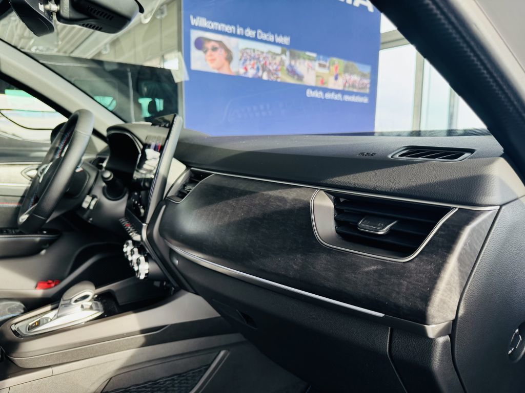 Renault Arkana ESPRIT ALPINE Full Hybrid - Samsaru's Car Outlet